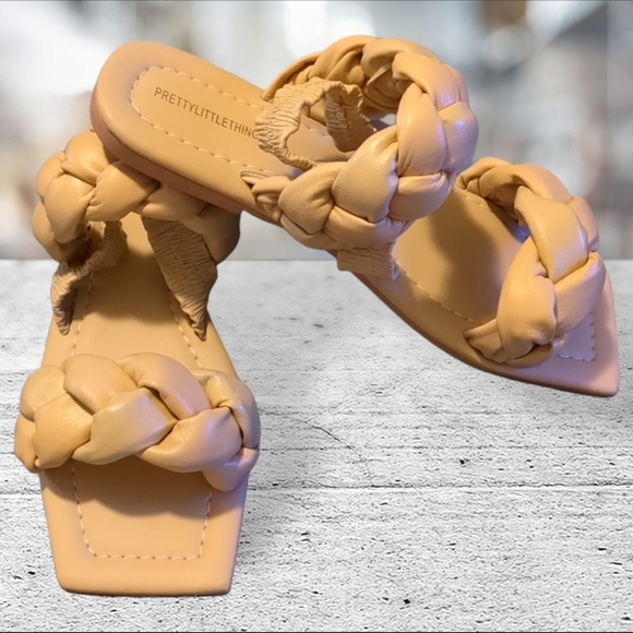 Pretty little thing sandals size 5 - Picture 7 of 14